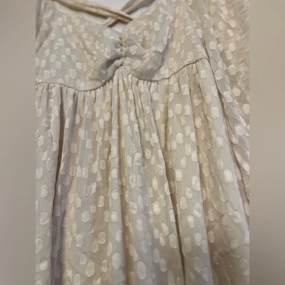✨ Audrey Parks + Francesca’s Cream Dot Mini Dress - Picture 5 of 8